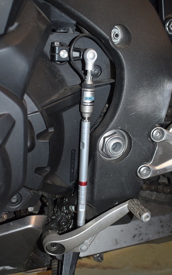 Quick-shifter linkage